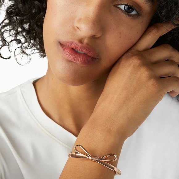 KATE SPADE • Rose Gold Skinny Mini Bow Bangle Bracelet - Picture 2 of 4